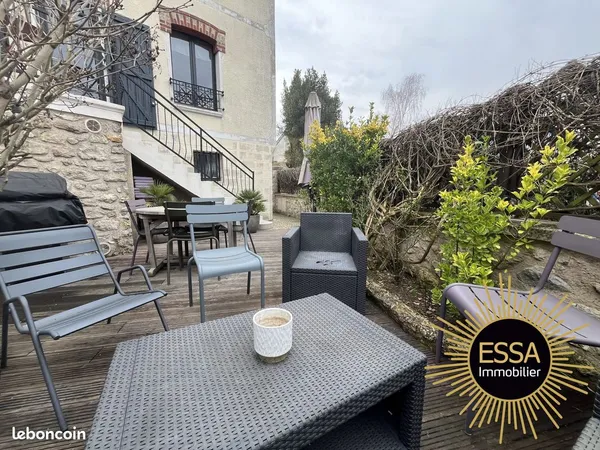 Maison 8 pièces 194 m²