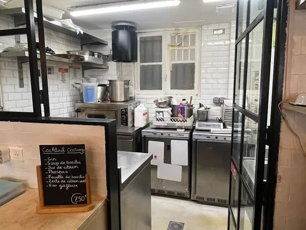Local commercial 53 m² PARIS