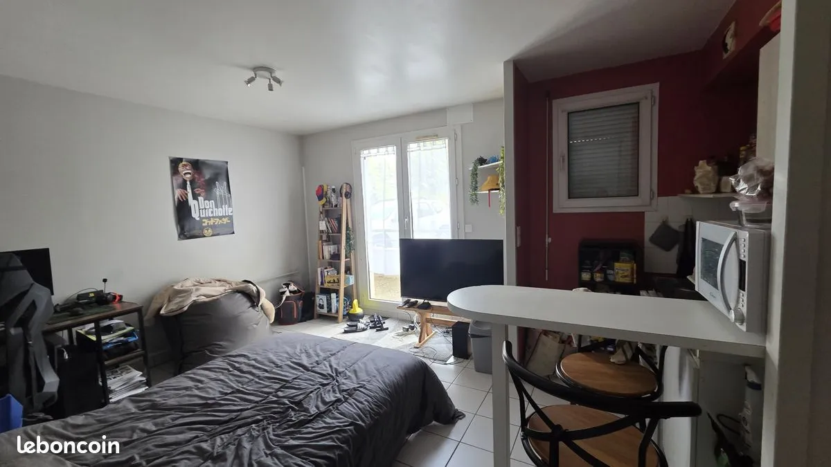 Photo 1
