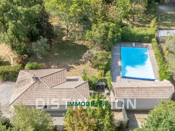 Maison de plain-pied 4 pièces 80 m²