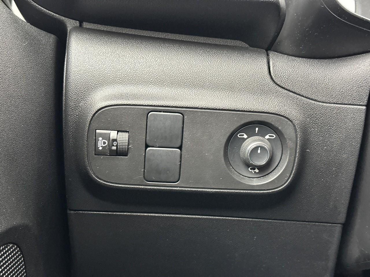 Citroën C3 puretech 83 s&s bvm5 shine — photo 16