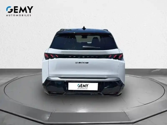 Peugeot 5008 electrique 210 ch 73 kwh — photo 5