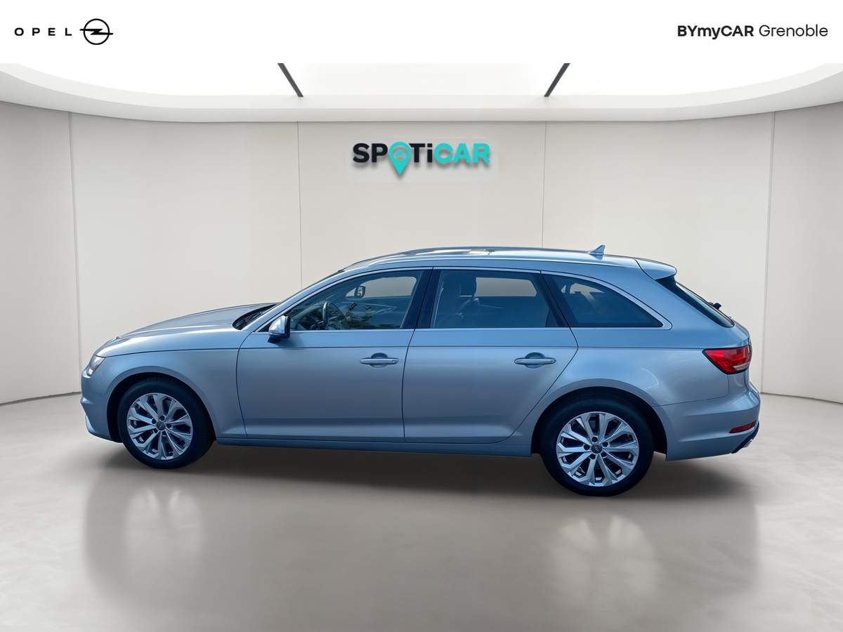 Audi A4 Avant 35 TFSI 150 — photo 2