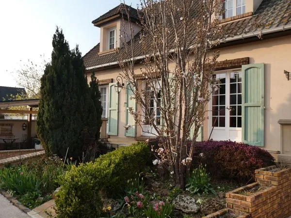 Maison 7 pièces - 127 m²
