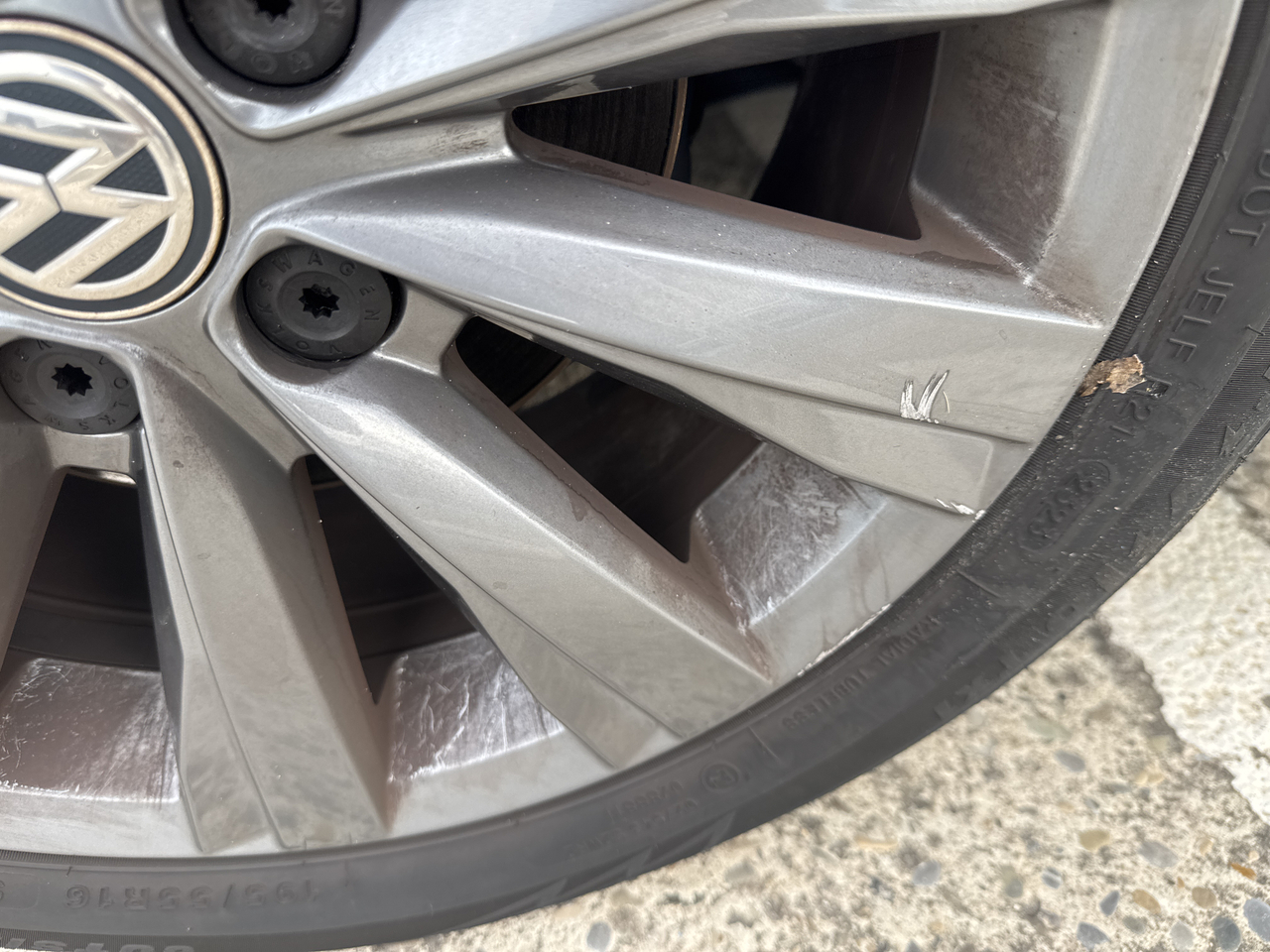 Volkswagen Polo 1.0 TSI 95 S&amp;S BVM5 — photo 34