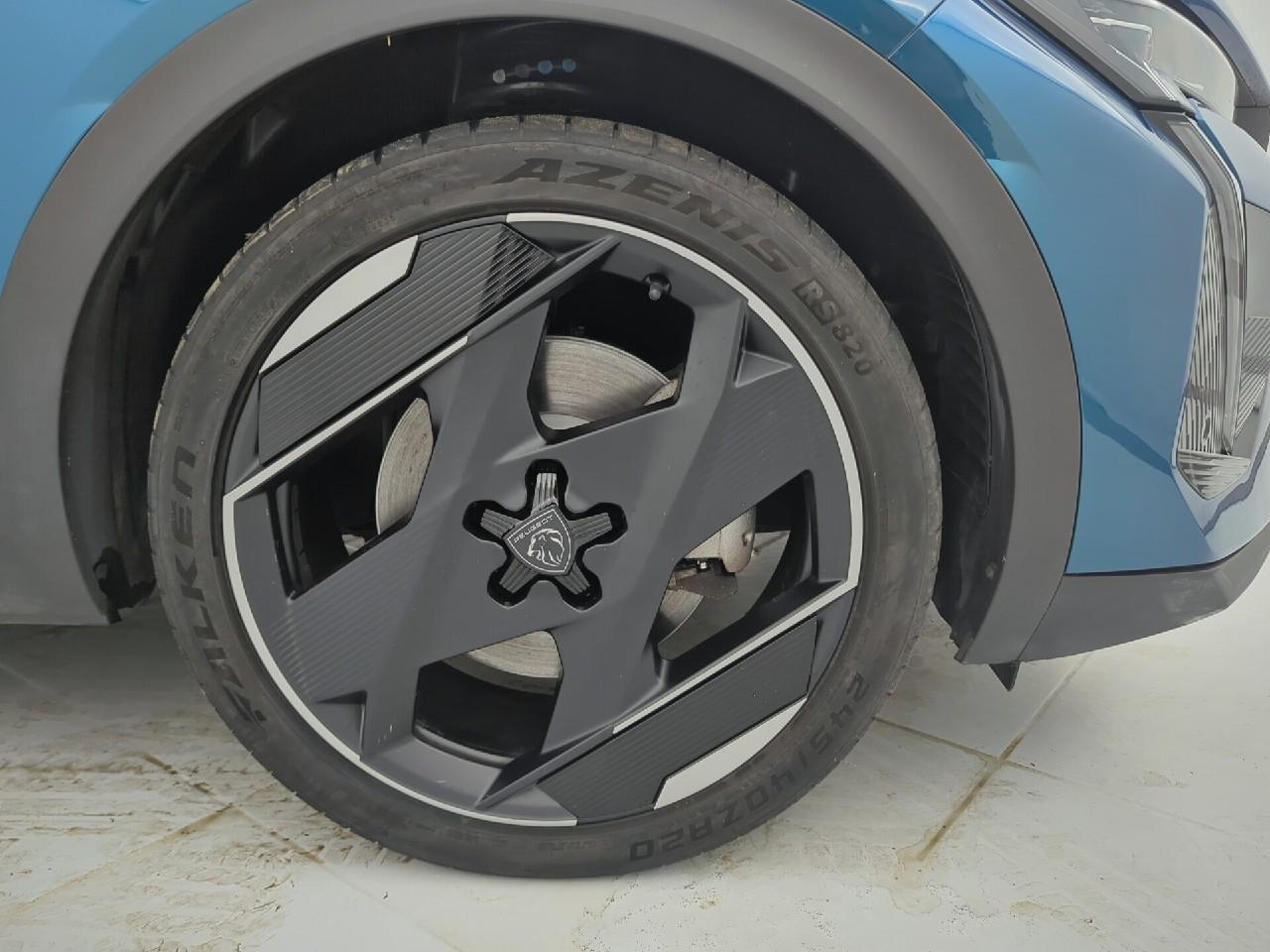 Peugeot 408 phev 225 e-eat8 gt — photo 30