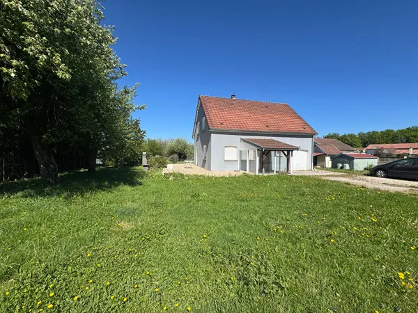 Maison 6 pièces 100 m²