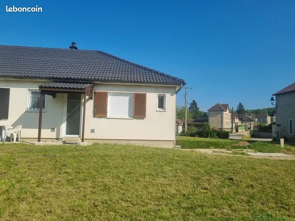 A LOUER Maison mitoyenne T2