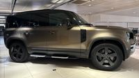 Land-Rover Defender 110 2.0 P400e X-Dynamic HSE — photo 4
