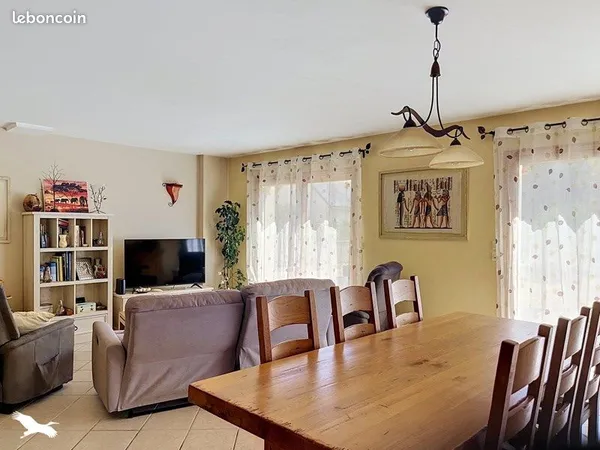 Maison 6 pièces 109 m²