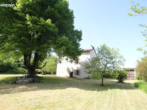 Propriété 8 pièces 220 m²
