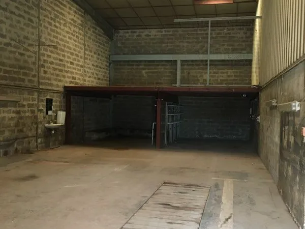 Hangar 200m2 Boulazac