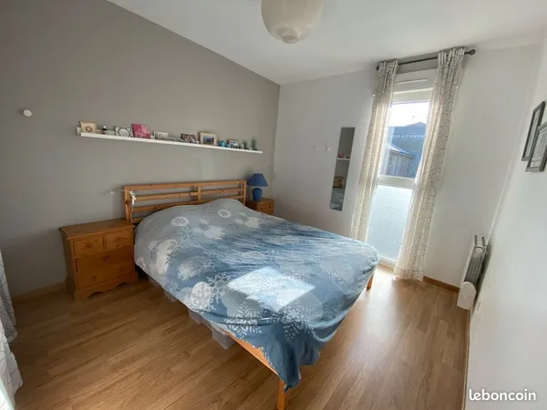 Jolie maison de ville climatisée T4 au calme