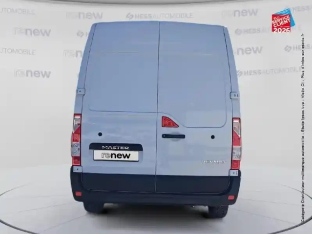 Renault Master fg f3500 l2h2 2.3 blue dci 135ch confort euro6 — photo 22