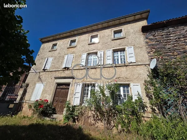 Ferme 7 pièces 700 m²