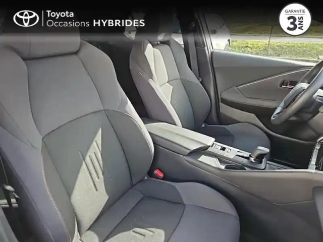 Toyota C-Hr 2.0 hybride rechargeable 225ch design my25 — photo 6