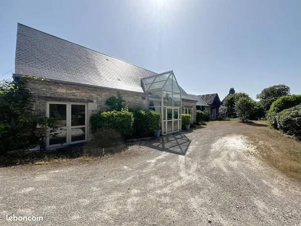 Maison 2 pièces 400 m²
