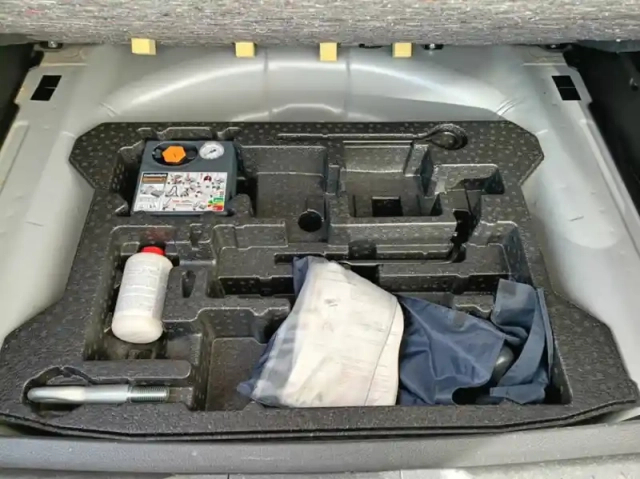 Suzuki Vitara 1.6 vvt pack auto — photo 29