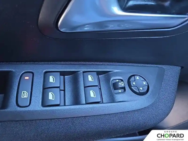 Peugeot 208 puretech 75 s&amp;s bvm5 — photo 24