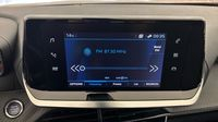 Peugeot 2008 1.5 BlueHDi 130ch S&S Allure EAT8 125g — photo 18