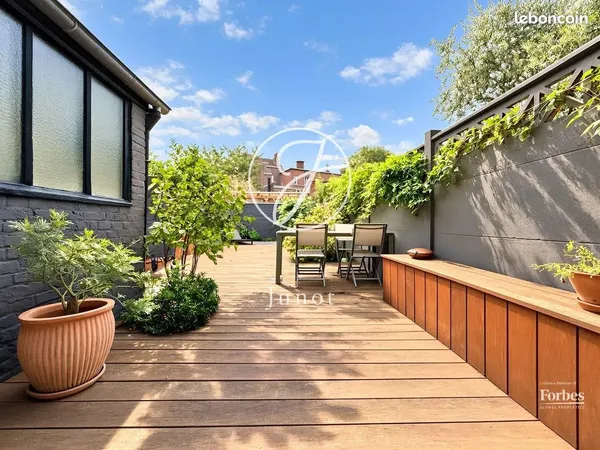 Maison 6 pièces 146 m²
