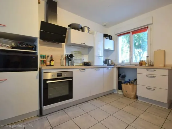 Maison 4 pièces garage jardin ensoleillé