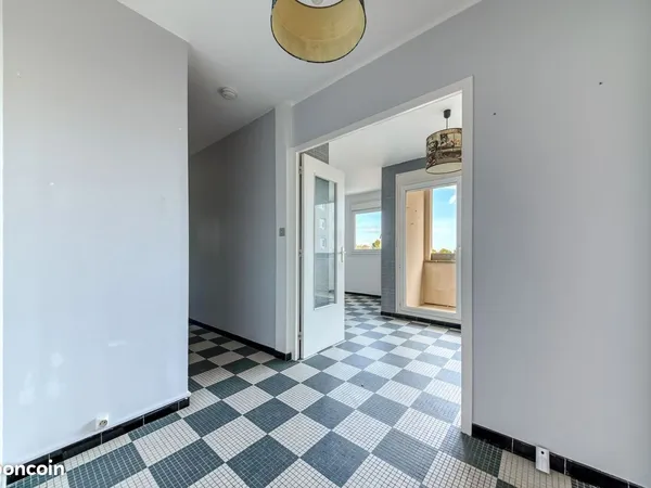 Appartement 4 pièces 82 m²