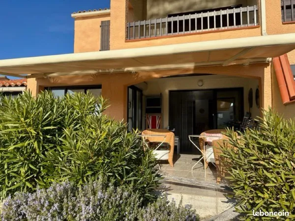 T3 avec terrasse face à la marina - Vue montagnes - Saint-Cyprien Plage