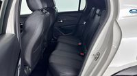 Peugeot 208 e-208 136ch GT — photo 13