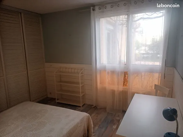 Colocation appartement 125 m² meublé 3 chambres