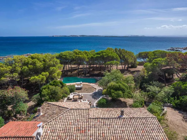 Villa 5 pièces 200 m²