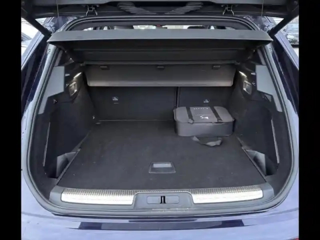 Ds Ds 7 crossback e-tense 4x4 300ch grand chic — photo 9