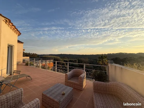 Villa 4 pièces 128 m²