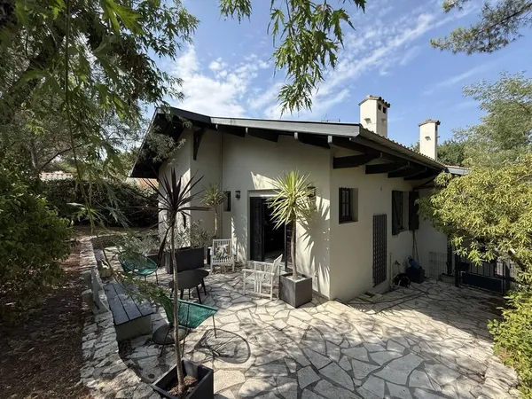 Maison de luxe 120 m²