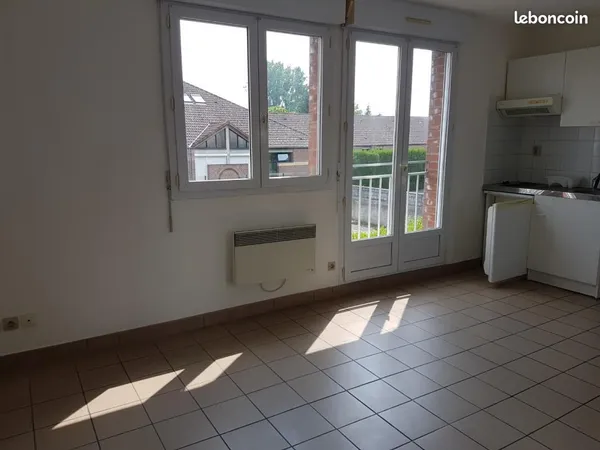 Studio 1 pièce 19 m²