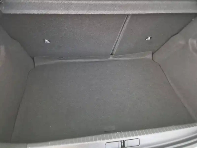 Peugeot 208 electrique 156 ch 54 kwh — photo 21
