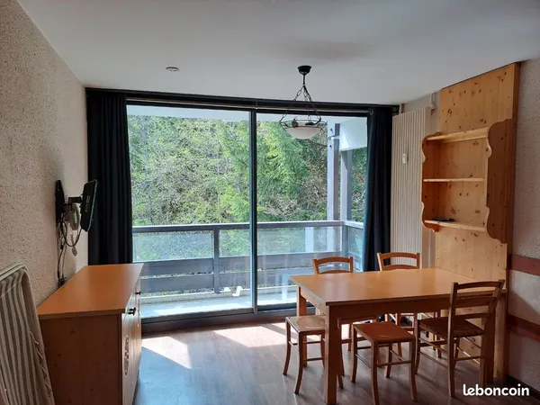 Location studio 26m2 jusqu'au 10/12/26 La Clusaz. Pas dispo en hiver