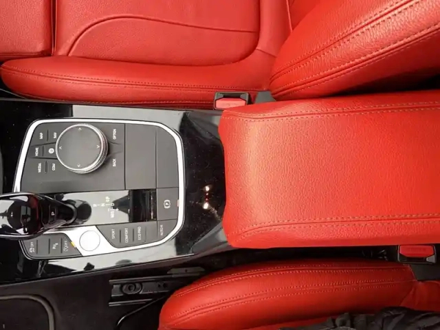 Bmw Serie 1 118i 136 ch dkg7 — photo 37