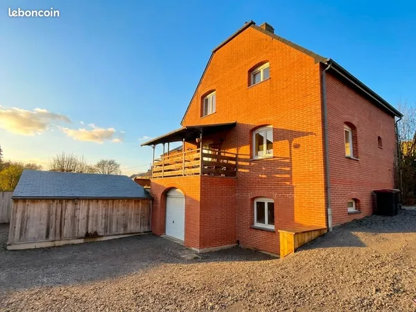 Maison individuelle 120 m² totalement rénovée à felleries