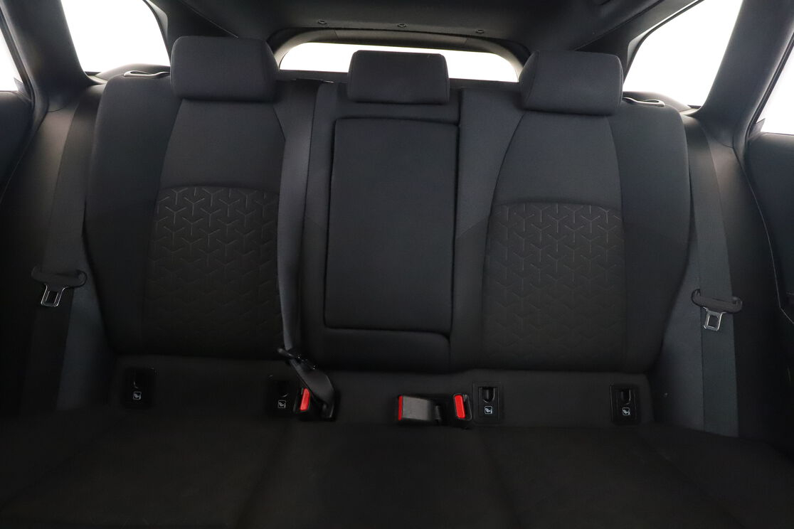 Suzuki Swace 1.8 Hybrid Pack — photo 14