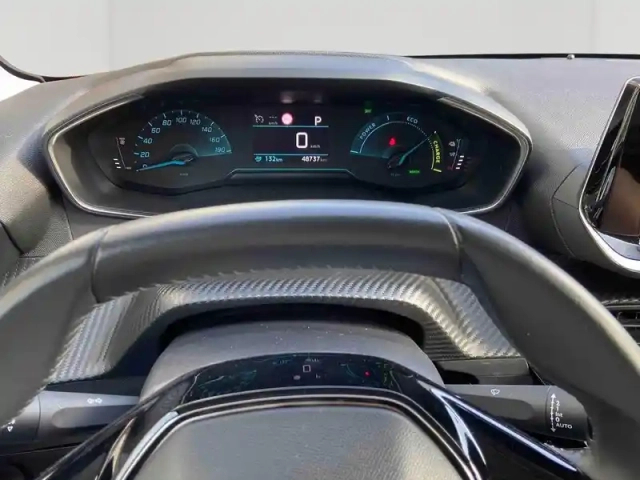 Peugeot 208 e- 136ch style — photo 12