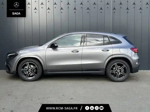 Mercedes Gla 200 d amg line — photo 42