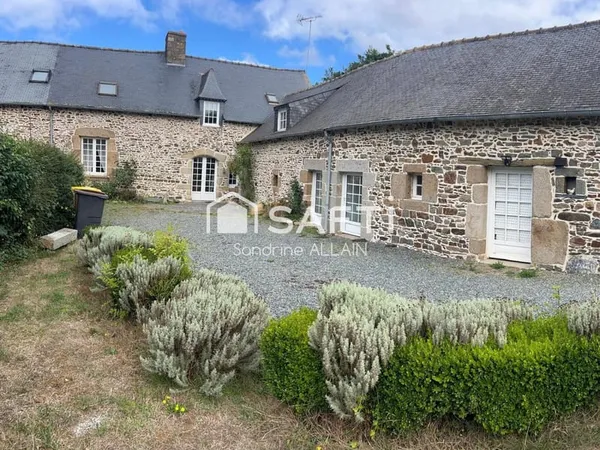 Pordic - Maison en pierre, grand terrain