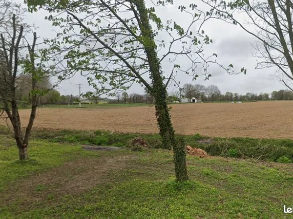 Terrain à bâtir de 268 m² à LANDUJAN (35)