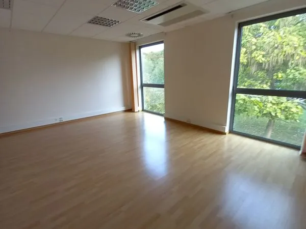 Bureaux à louer 128 m2 Parc Innovation ILLKIRCH