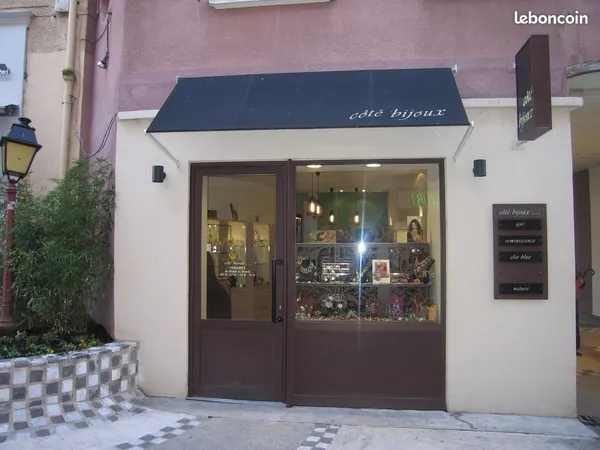 Boutique Voiron centre - Rue piétonne