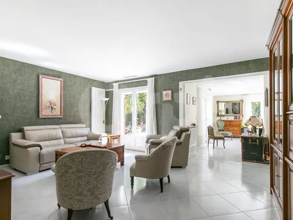 Maison 6 pièces 150 m²