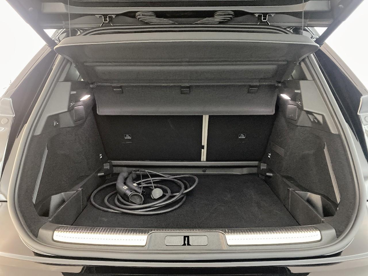 Ds Ds 7 crossback hybride rechargeable e-tense 300 eat8 4x4 etoile — photo 6