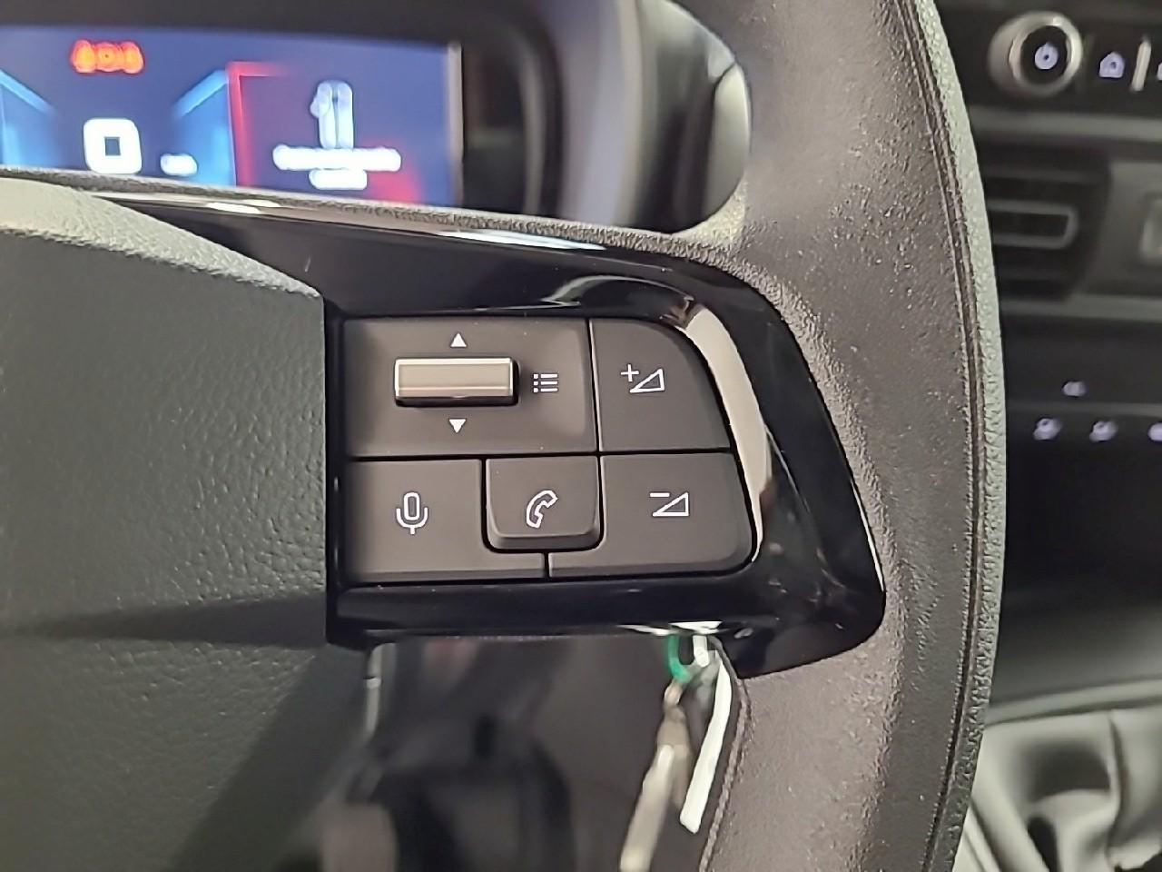 Citroën Berlingo van m diesel 100 ch manuelle — photo 18