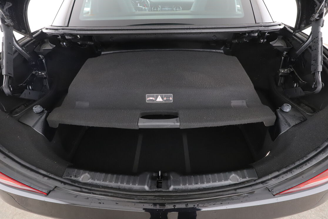 Mercedes-Benz Classe SLC 200 Sportline 9G-Tronic — photo 16